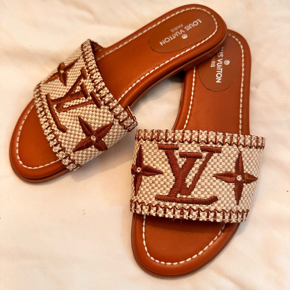 Louis Vuitton Raffia Calfskin Monogram Lock It Flat Mules SIZE 37